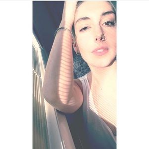 Meet your Posher, Josephine